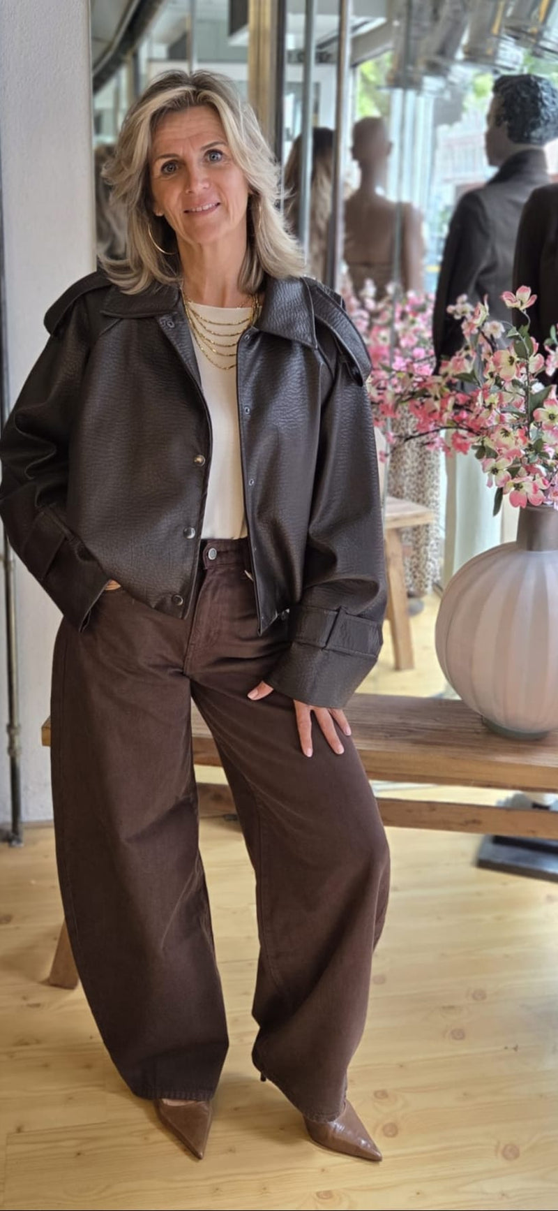 Faux leather donker bruin